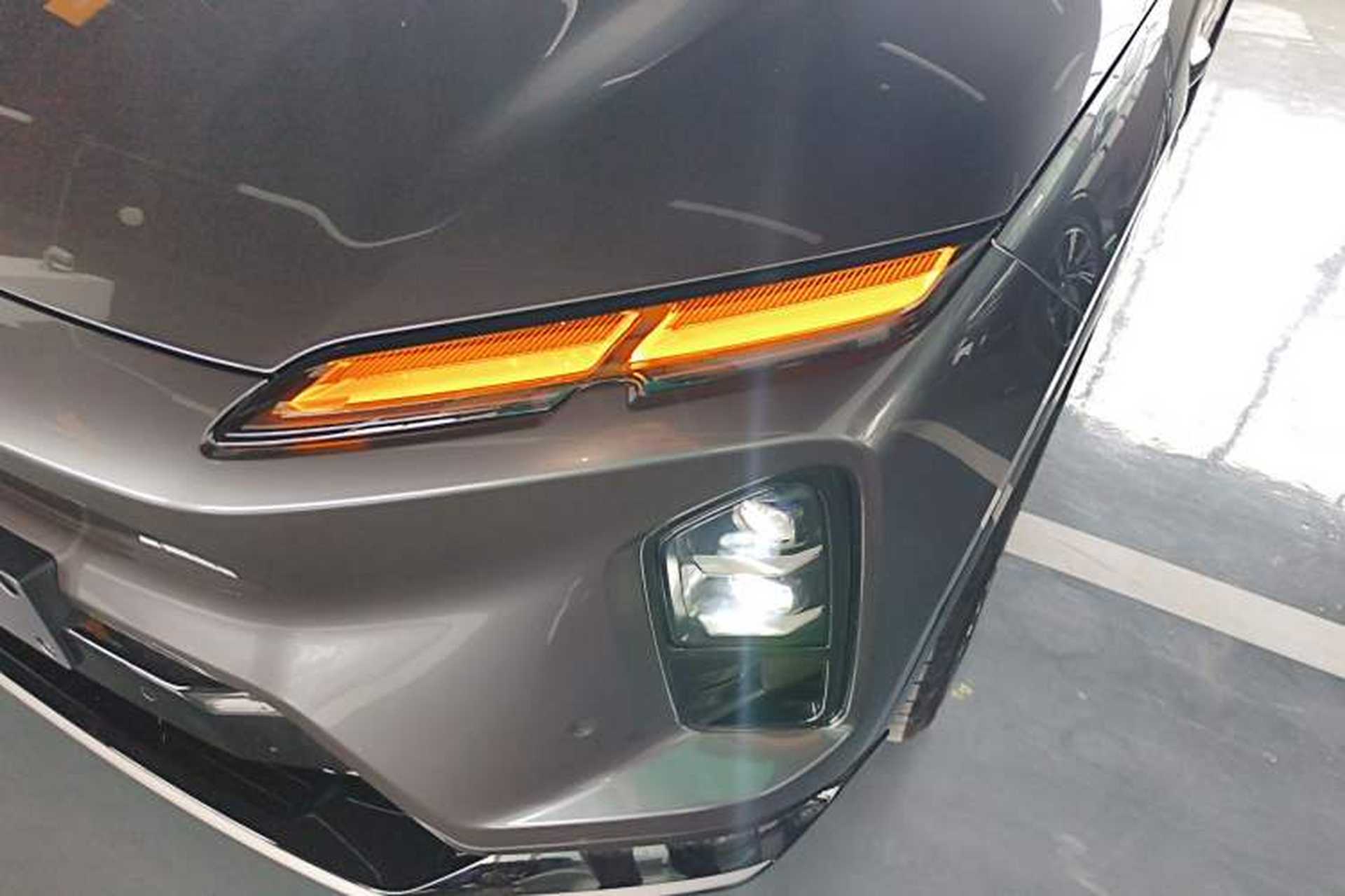 Used Nio EC6 2025 75 kWh Left Front Headlight