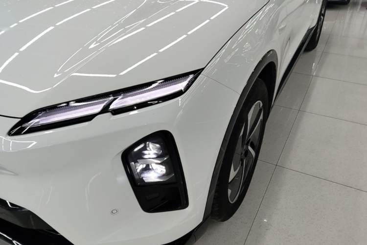 Used Nio EC6 2025 75 kWh Left Front Headlight