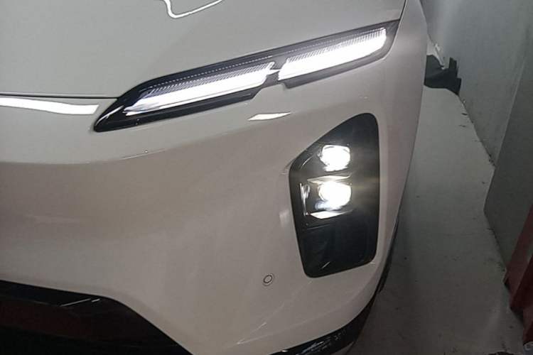 Used Nio EC6 2025 100 kWh Left Front Headlight