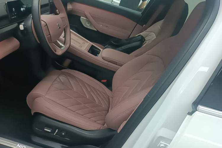 Used Nio EC6 2025 75 kWh Left Front Seat
