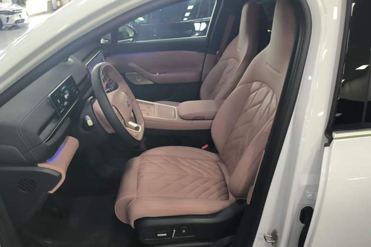 Used Nio EC6 2025 75 kWh Left Front Seat