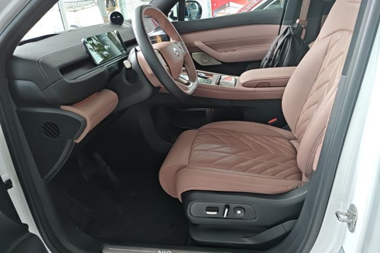 Used Nio EC6 2025 75 kWh Left Front Seat