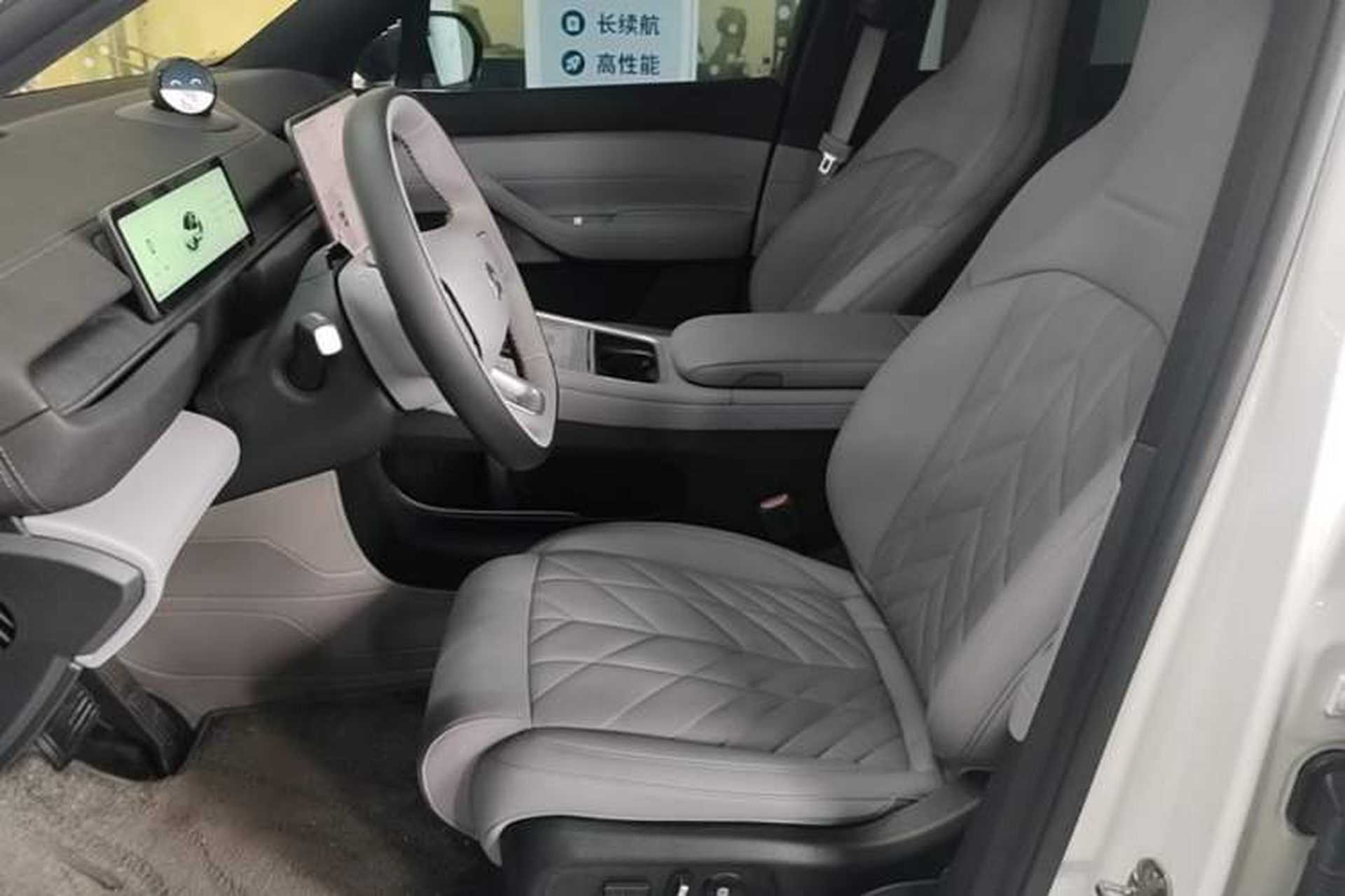 Used Nio EC6 2025 75 kWh Left Front Seat