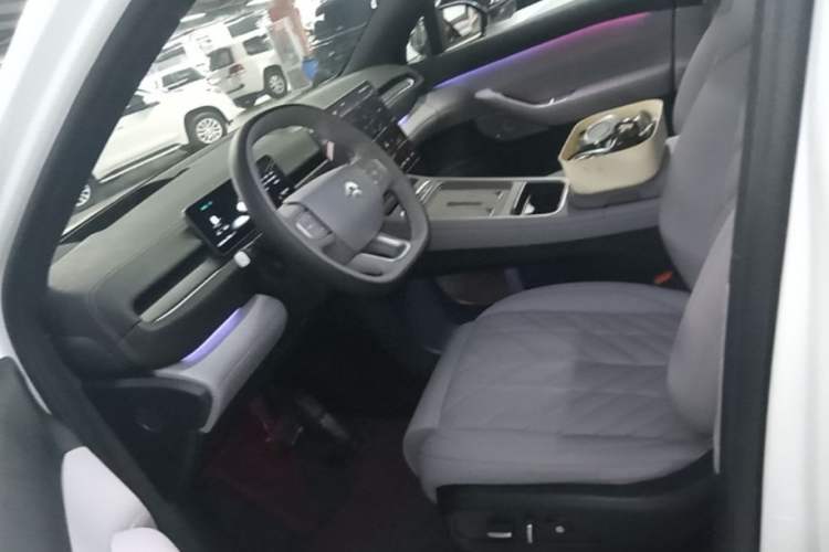 Used Nio EC6 2025 100 kWh Left Front Seat