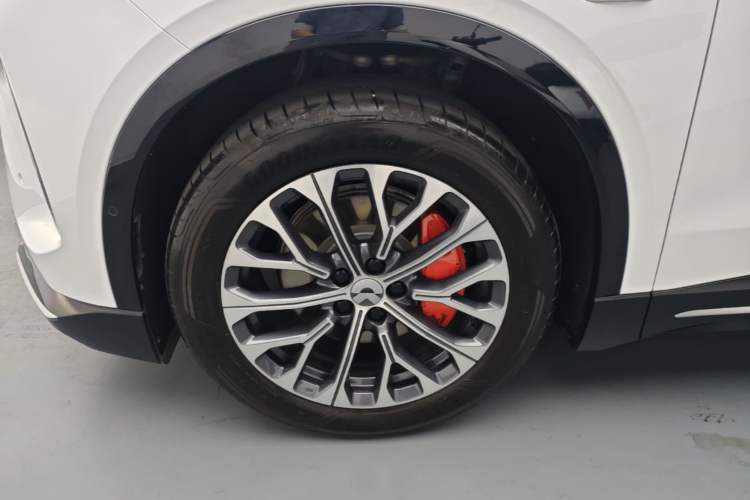 Used Nio EC6 2025 75 kWh Left Front Wheel Hub