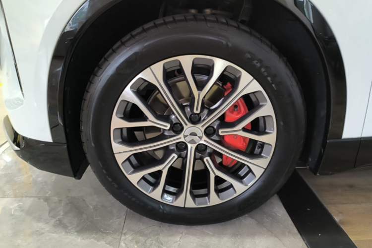 Used Nio EC6 2025 75 kWh Left Front Wheel Hub