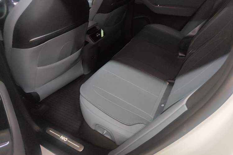 Used Nio EC6 2025 75 kWh Left Rear Seat