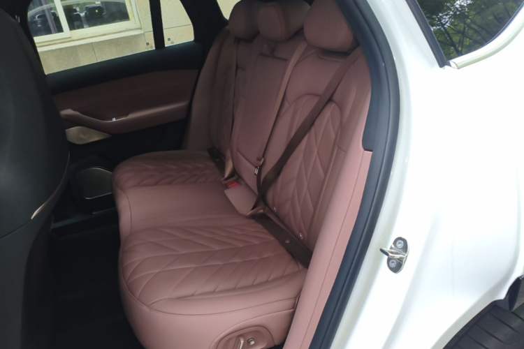 Used Nio EC6 2025 75 kWh Left Rear Seat