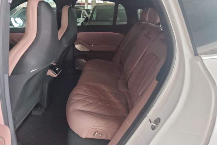Used Nio EC6 2025 75 kWh Left Rear Seat