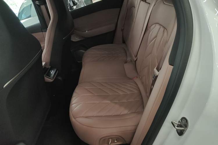 Used Nio EC6 2025 75 kWh Left Rear Seat