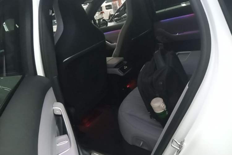 Used Nio EC6 2025 100 kWh Left Rear Seat