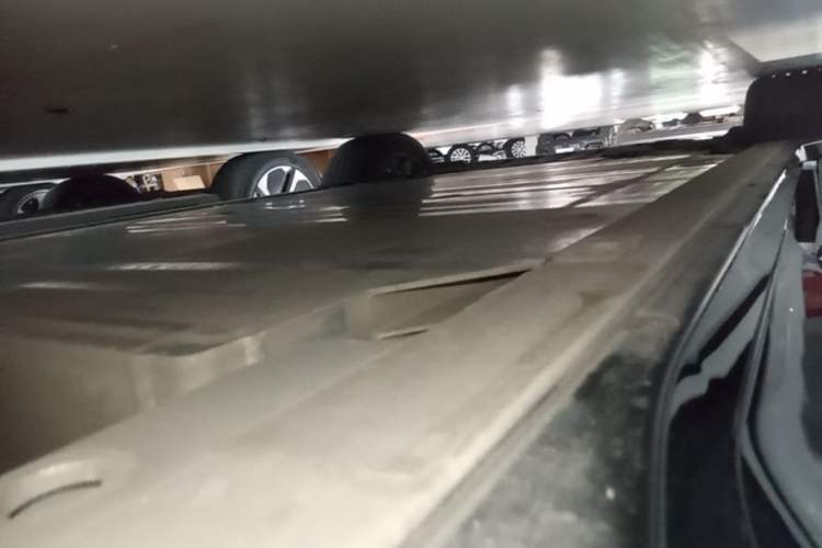 Used Nio EC6 2025 100 kWh Left Side Sill
