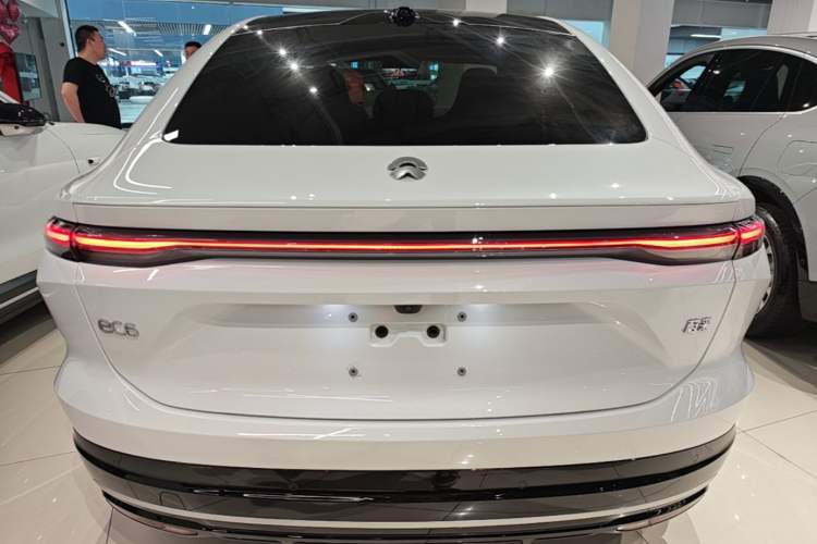 Used Nio EC6 2025 75 kWh Rear