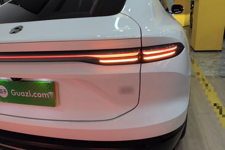 Used Nio EC6 2025 75 kWh Right Rear Taillight