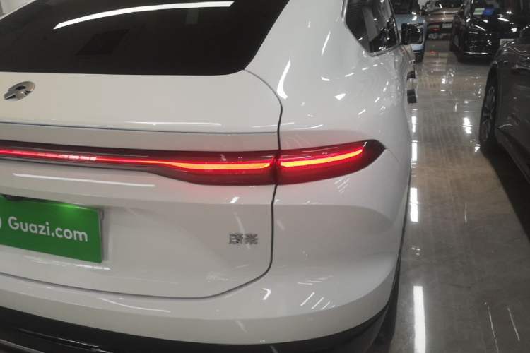 Used Nio EC6 2025 75 kWh Right Rear Taillight