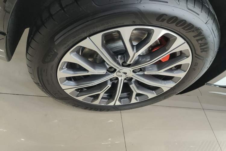 Used Nio EC6 2025 75 kWh Right Rear Wheel Hub