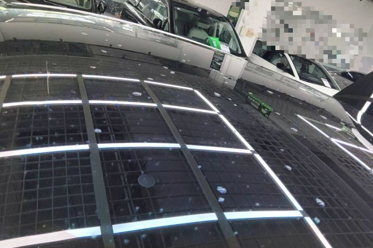 Used Nio EC6 2025 75 kWh Roof
