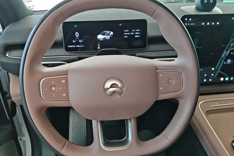 Used Nio EC6 2025 75 kWh Steering Wheel
