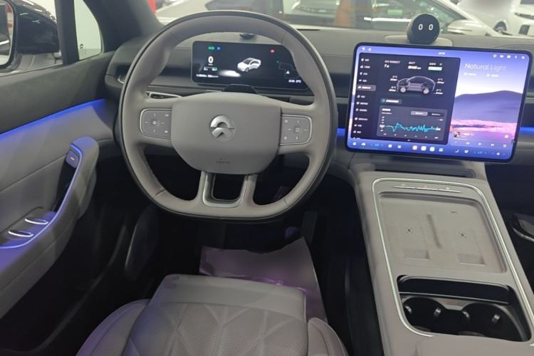 Used Nio EC6 2025 75 kWh Steering Wheel
