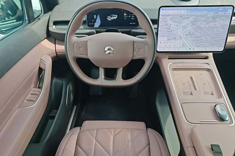 Used Nio EC6 2025 75 kWh Steering Wheel