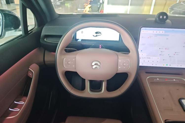 Used Nio EC6 2025 75 kWh Steering Wheel