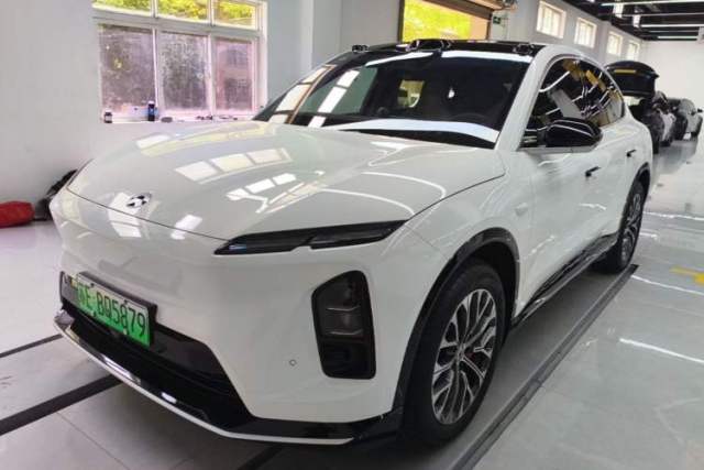 Used Nio EC6 2025 75 kWh