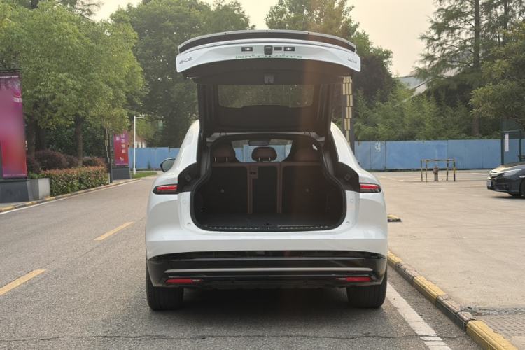 Used Nio EC6 2025 75 kWh Trunk