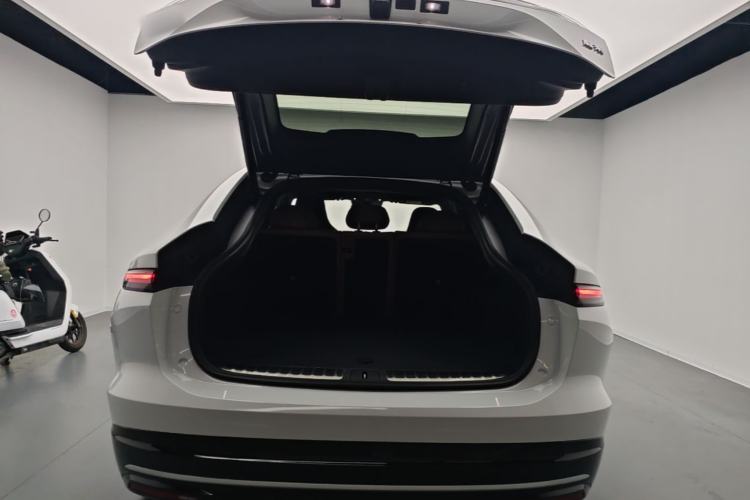 Used Nio EC6 2025 75 kWh Trunk