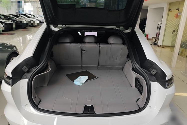 Used Nio EC6 2025 75 kWh Trunk