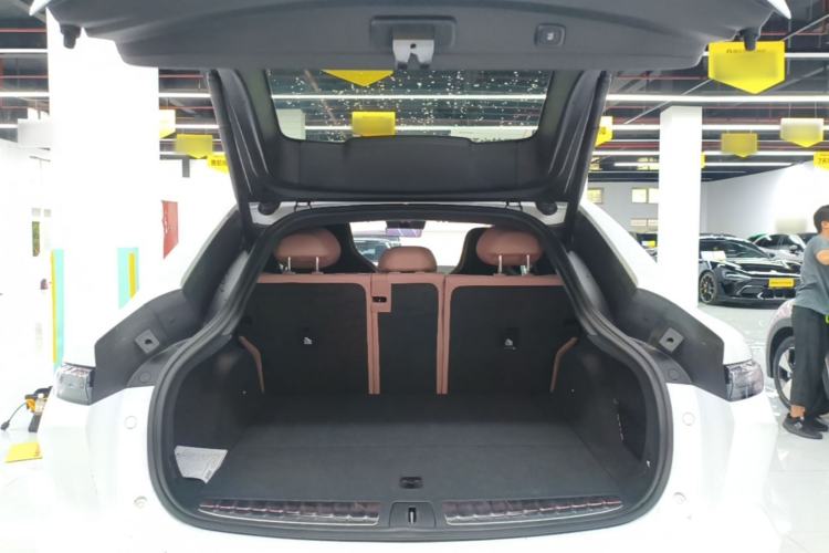 Used Nio EC6 2025 75 kWh Trunk