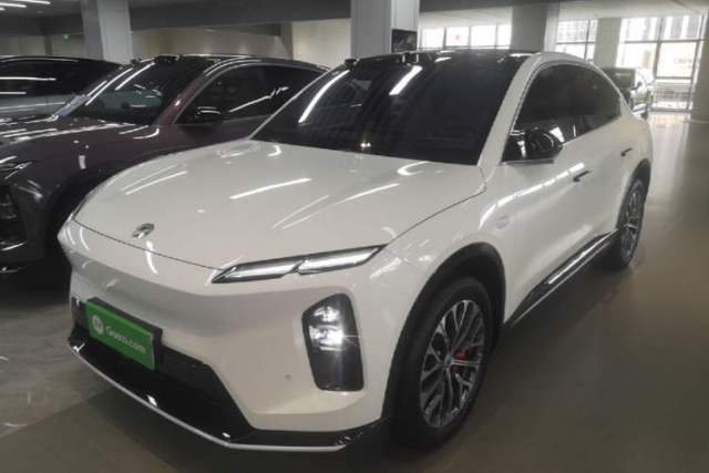 Used Nio EC6 2025 75 kWh