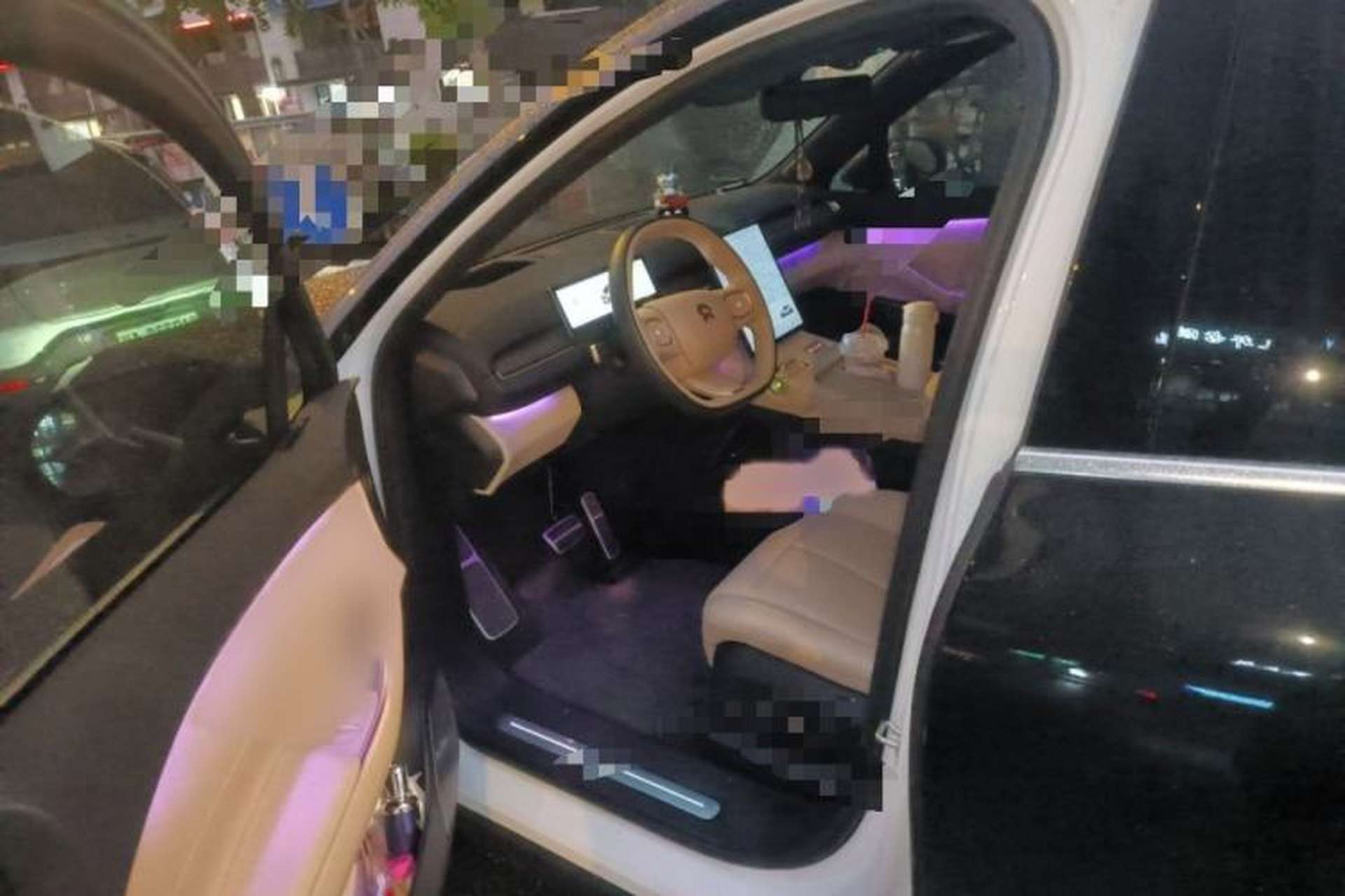 Used Nio EC7 2023 75 kWh Interior 3