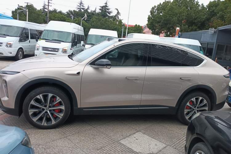 Used Nio EC7 2023 75 kWh Exterior 3
