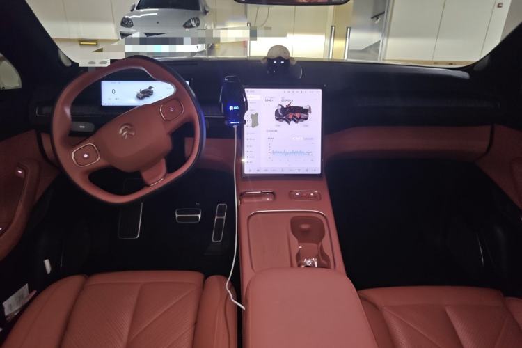 Used Nio EC7 2023 100kWh Center Console