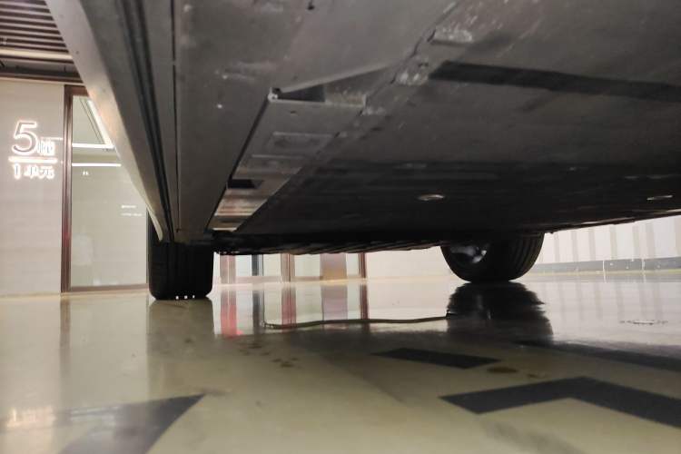 Used Nio EC7 2023 100kWh First Edition Chassis Front Right