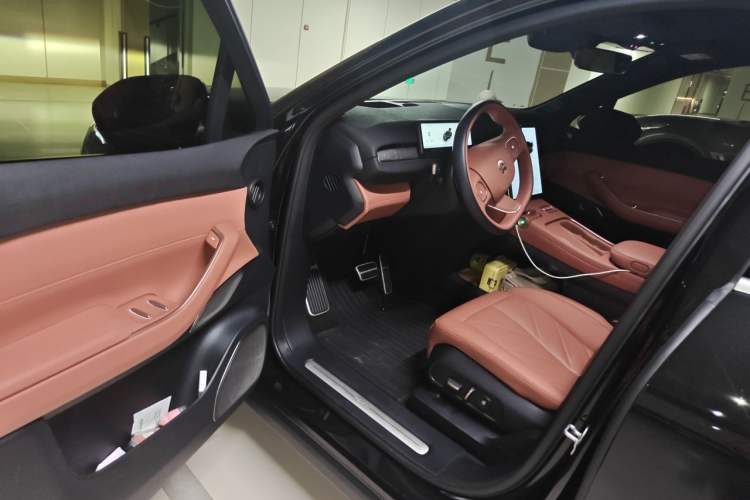 Used Nio EC7 2023 100kWh Driver Seat