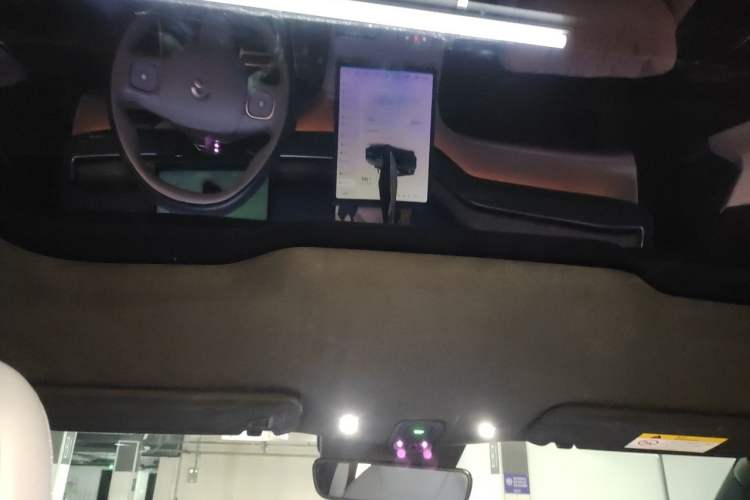 Used Nio EC7 2023 100kWh First Edition Headliner