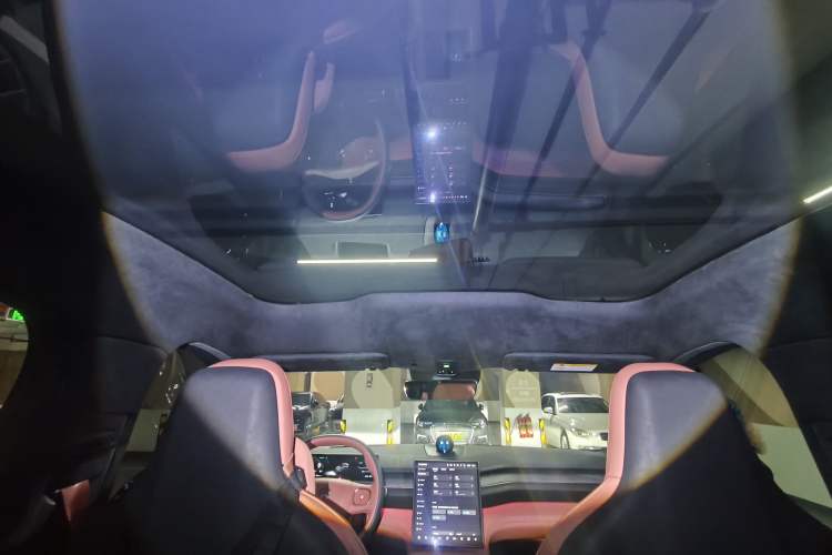 Used Nio EC7 2023 75 kWh Headliner