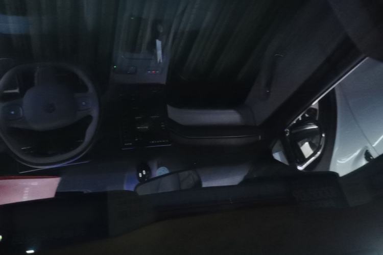 Used Nio EC7 2023 75 kWh Headliner