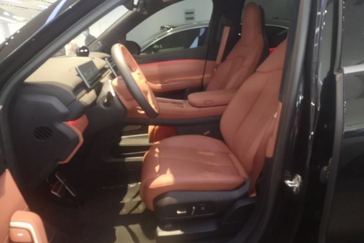 Used Nio EC7 2023 75 kWh Left Front Seat
