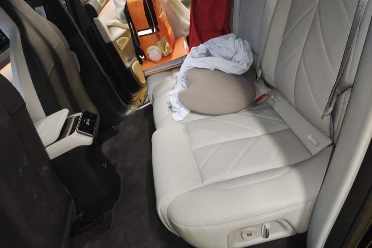 Used Nio EC7 2023 100kWh First Edition Left Rear Seat