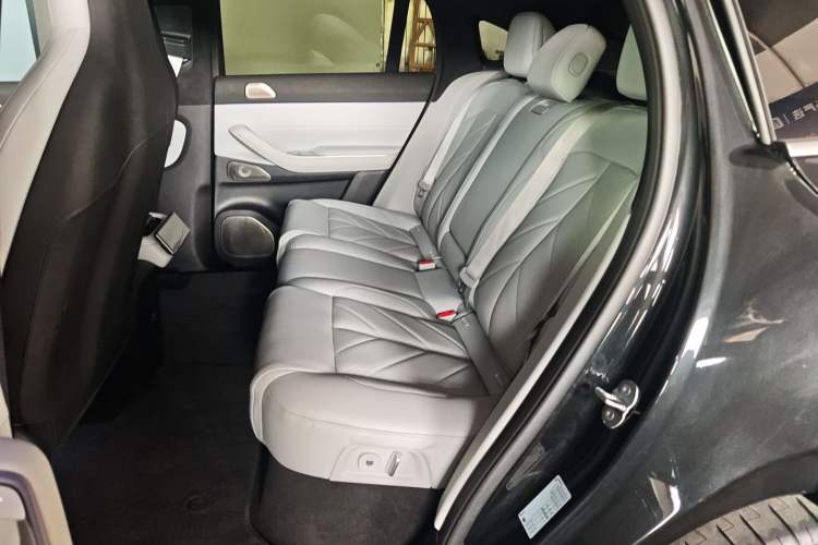Used Nio EC7 2023 100kWh First Edition Left Rear Seat