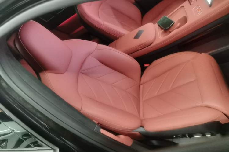 Used Nio EC7 2023 100kWh First Edition Right Front Seat
