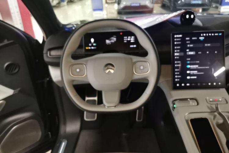 Used Nio EC7 2023 75 kWh Steering Wheel
