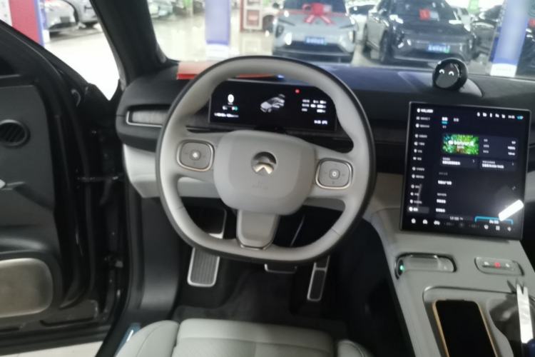 Used Nio EC7 2023 75 kWh Steering Wheel