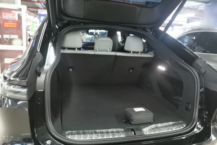 Used Nio EC7 2023 75 kWh Trunk