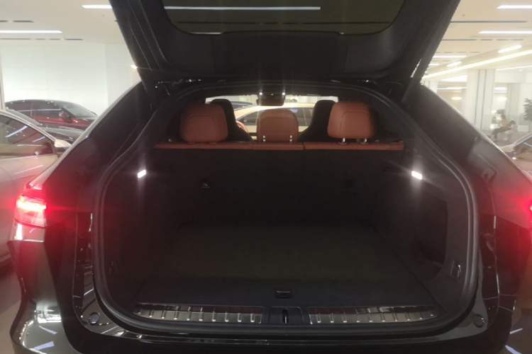 Used Nio EC7 2023 75 kWh Trunk