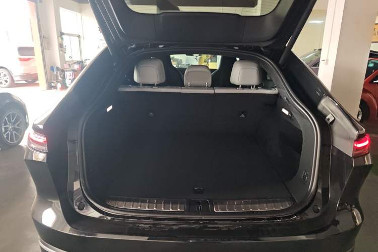Used Nio EC7 2023 100kWh First Edition Trunk