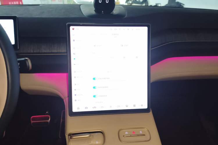 Used Nio EC7 2023 75 kWh Audio And AC Panel