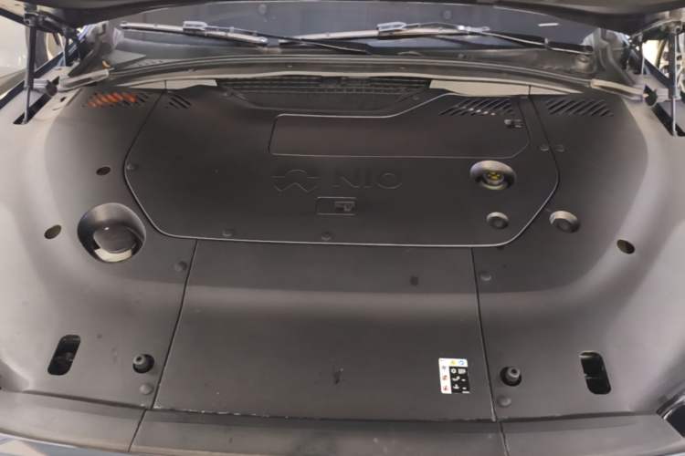 Used Nio EC7 2023 75 kWh Engine Bay